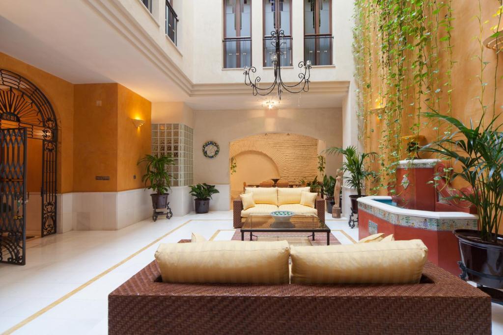 Logia Sevilla Exterior photo